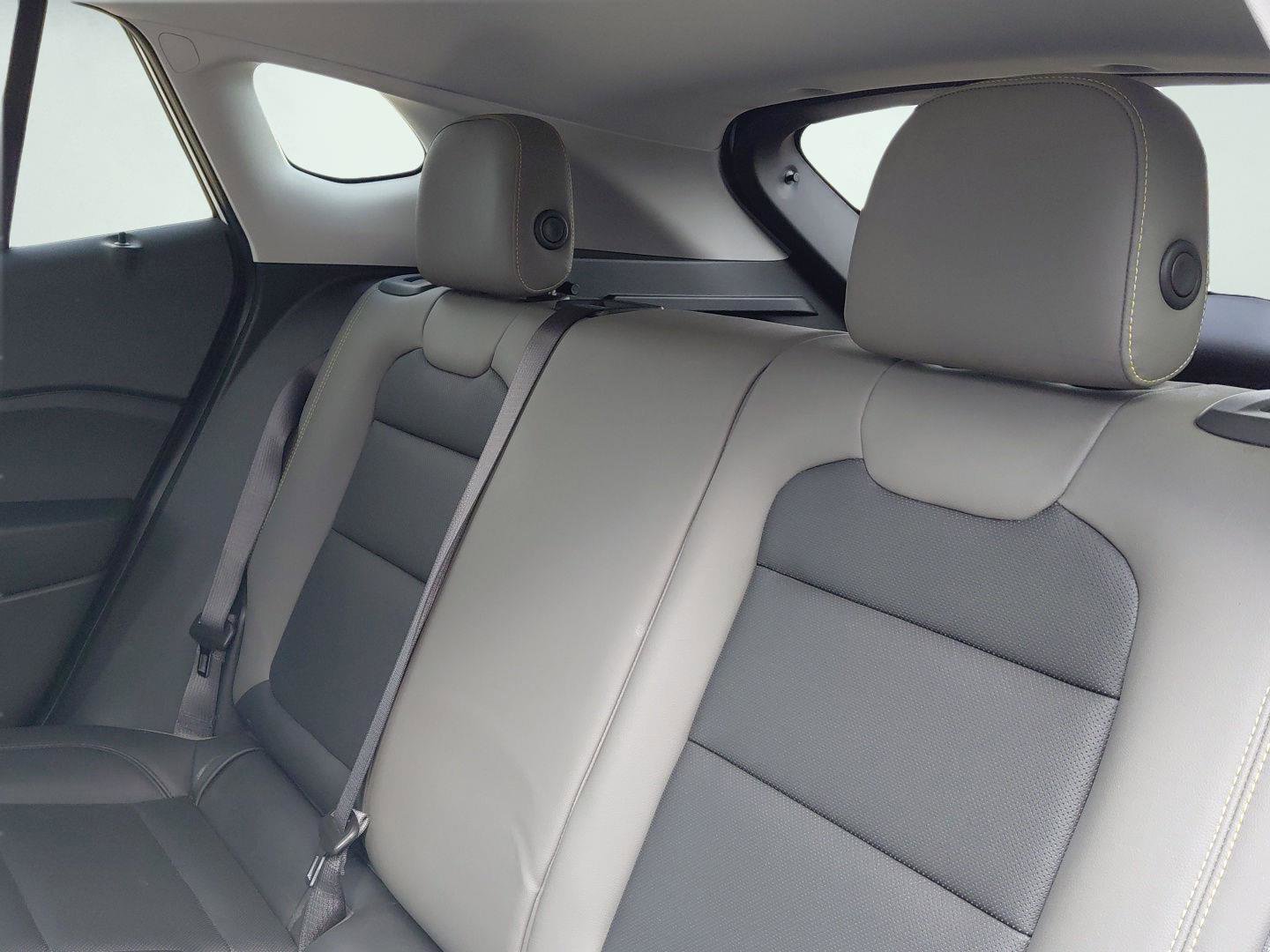 Used 2024 Chevrolet Trax ACTIV image 33