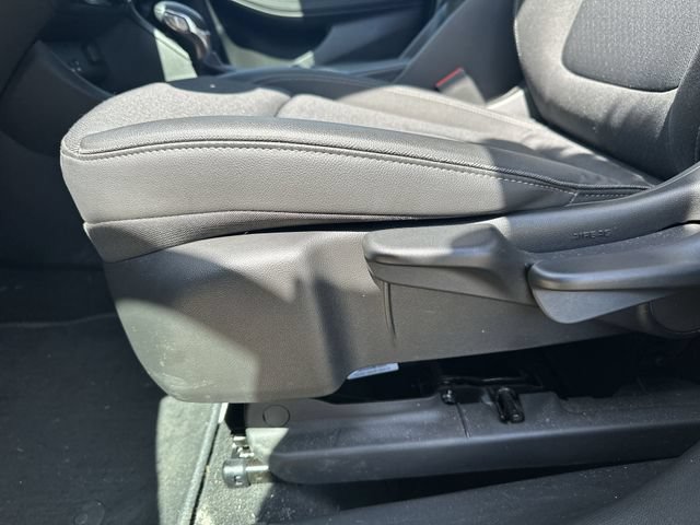 Used 2024 Buick Encore GX Preferred AWD/4WD image 36