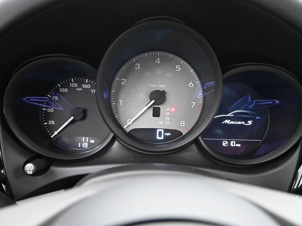 New 2025 Porsche Macan S image 28