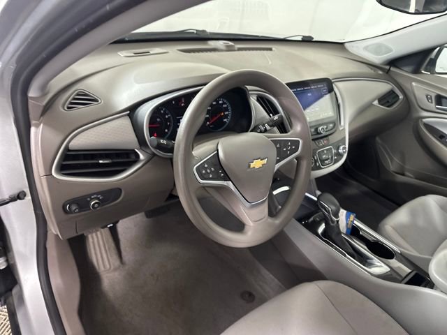 Used 2022 Chevrolet Malibu LS w/ Driver Confidence Package II image 13