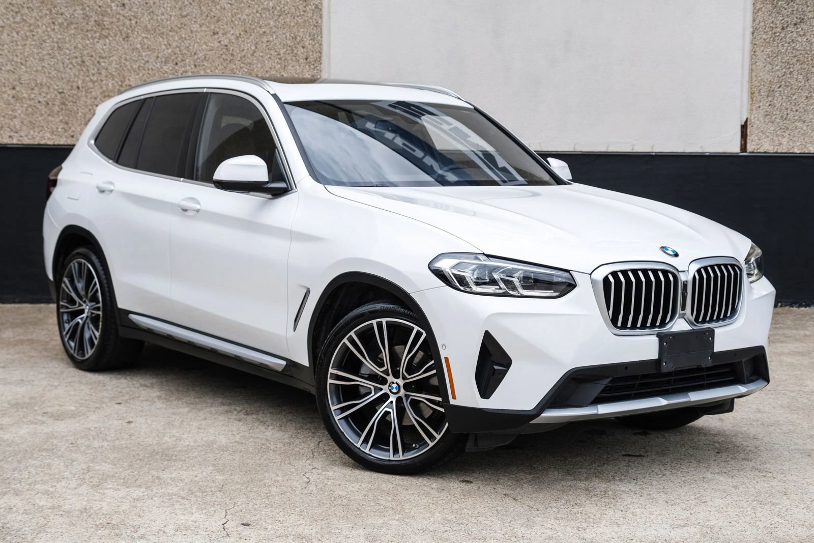 Used 2024 BMW X3 sDrive30i w/ Convenience Package w/ZPA RWD image 5