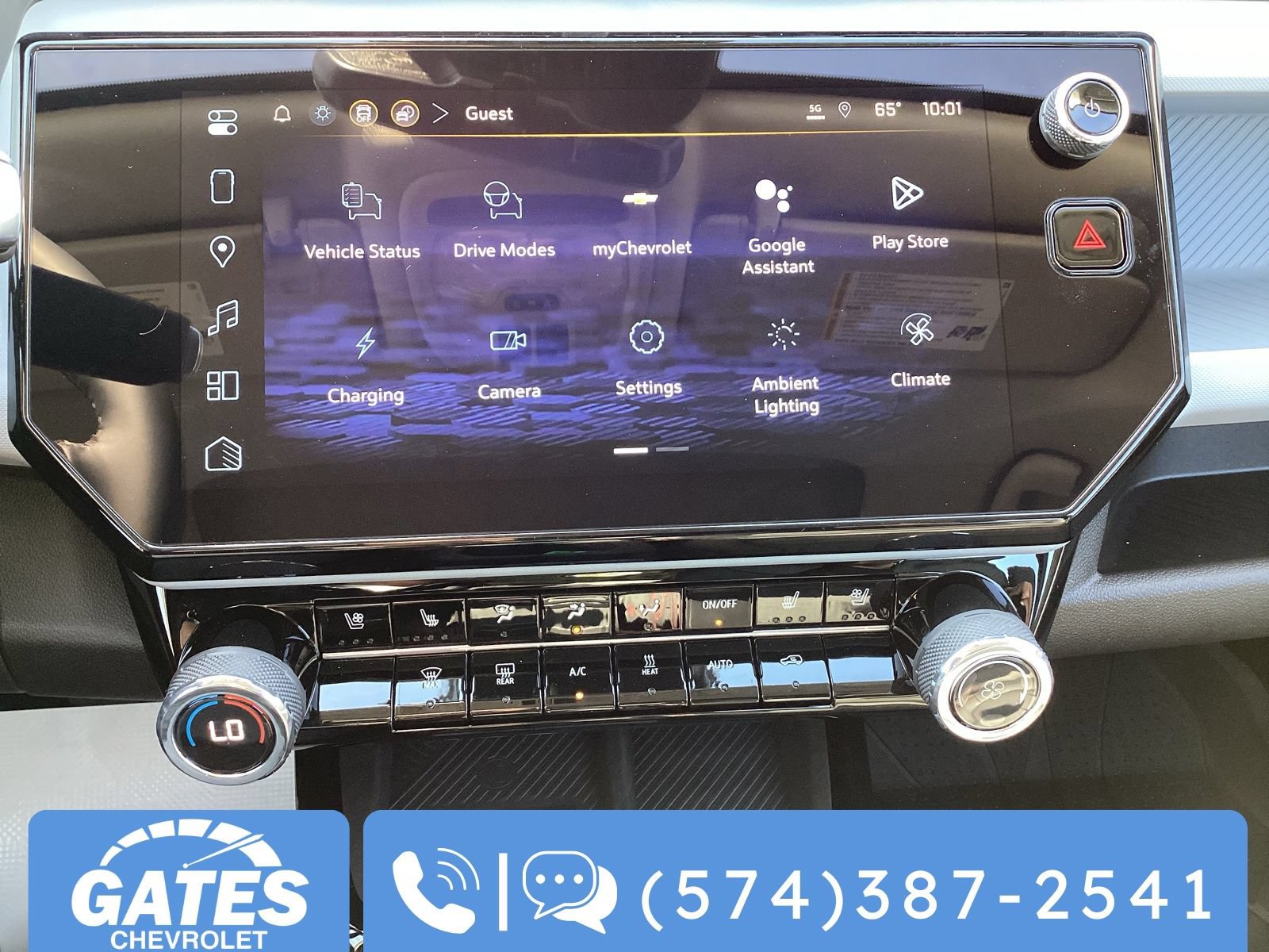 New 2027 Chevrolet Bolt RS w/ Technology Package FWD image 13