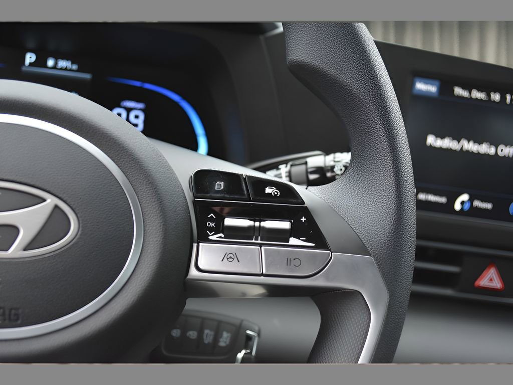 New 2026 Hyundai Elantra SE image 20