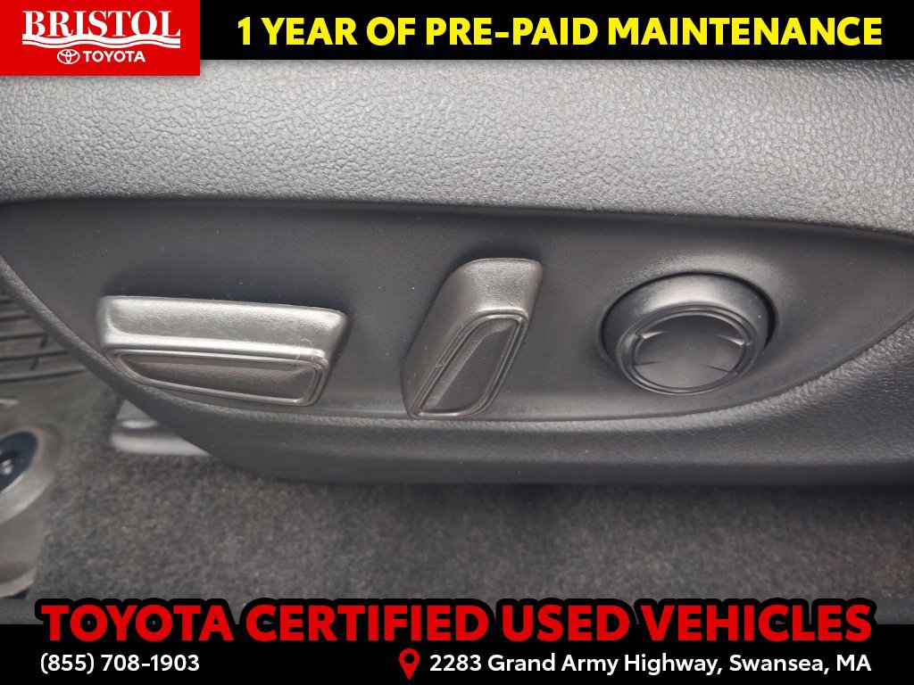 Certified 2021 Toyota RAV4 XLE w/ Convenience Package AWD/4WD image 21