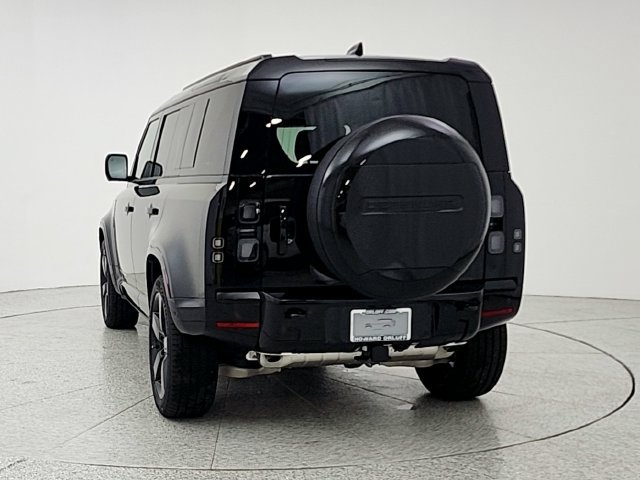 New 2026 Land Rover Defender 110 X-Dynamic SE AWD/4WD image 6