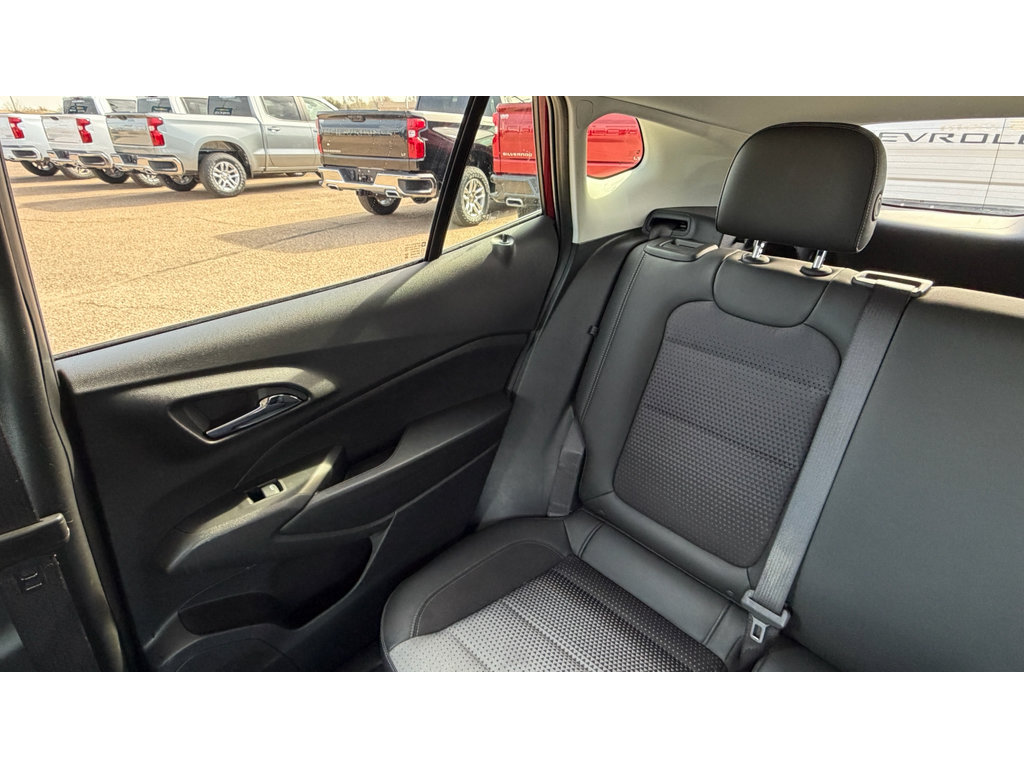 Certified 2024 Chevrolet Trax LT image 22