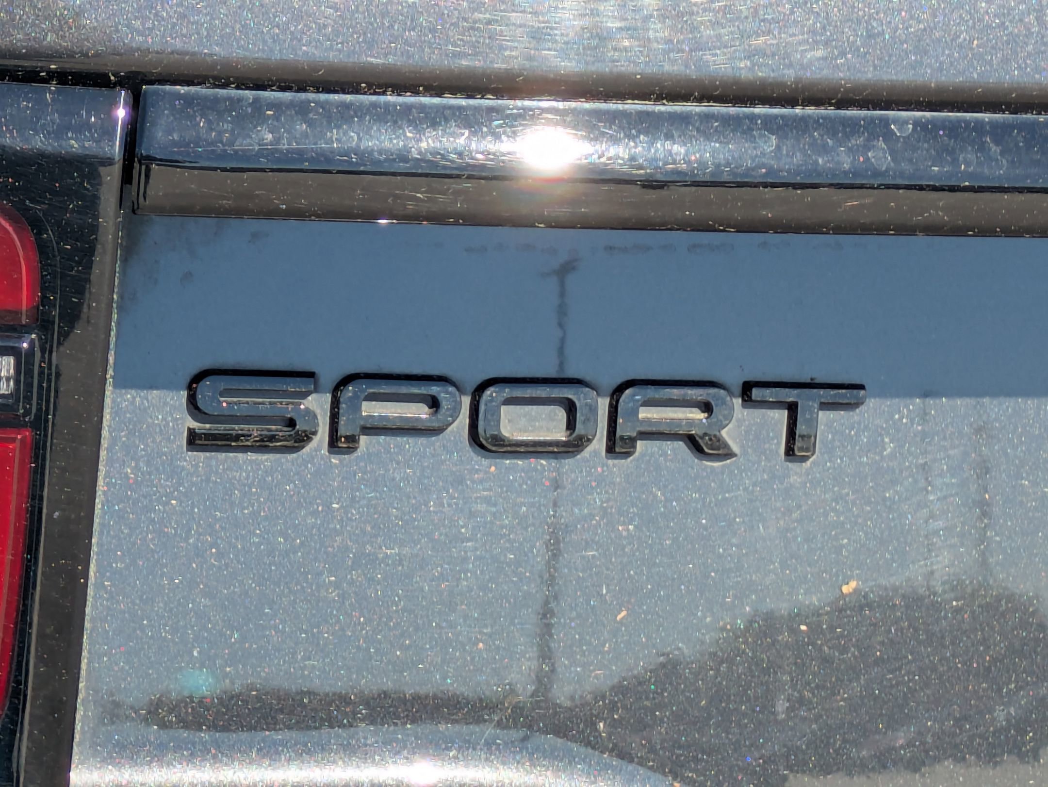 Certified 2025 Land Rover Discovery Sport Dynamic SE image 33