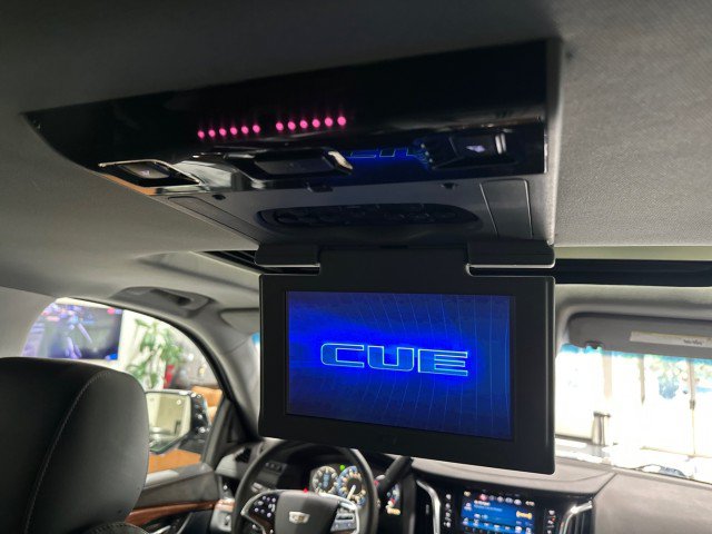 Used 2015 Cadillac Escalade Premium AWD/4WD image 6