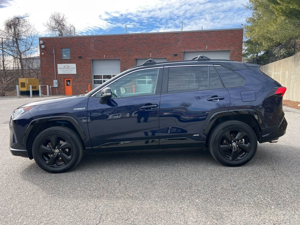 Used 2021 Toyota RAV4 XSE image 2