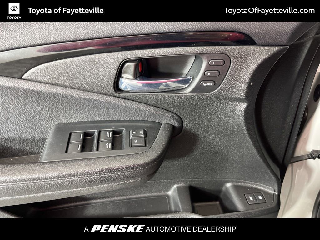 Used 2022 Honda Pilot Elite image 19