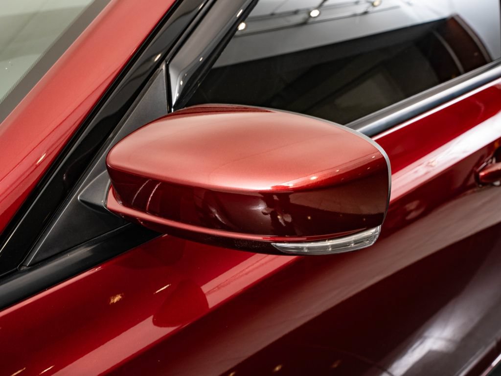 Used 2023 Chrysler 300 C RWD image 17