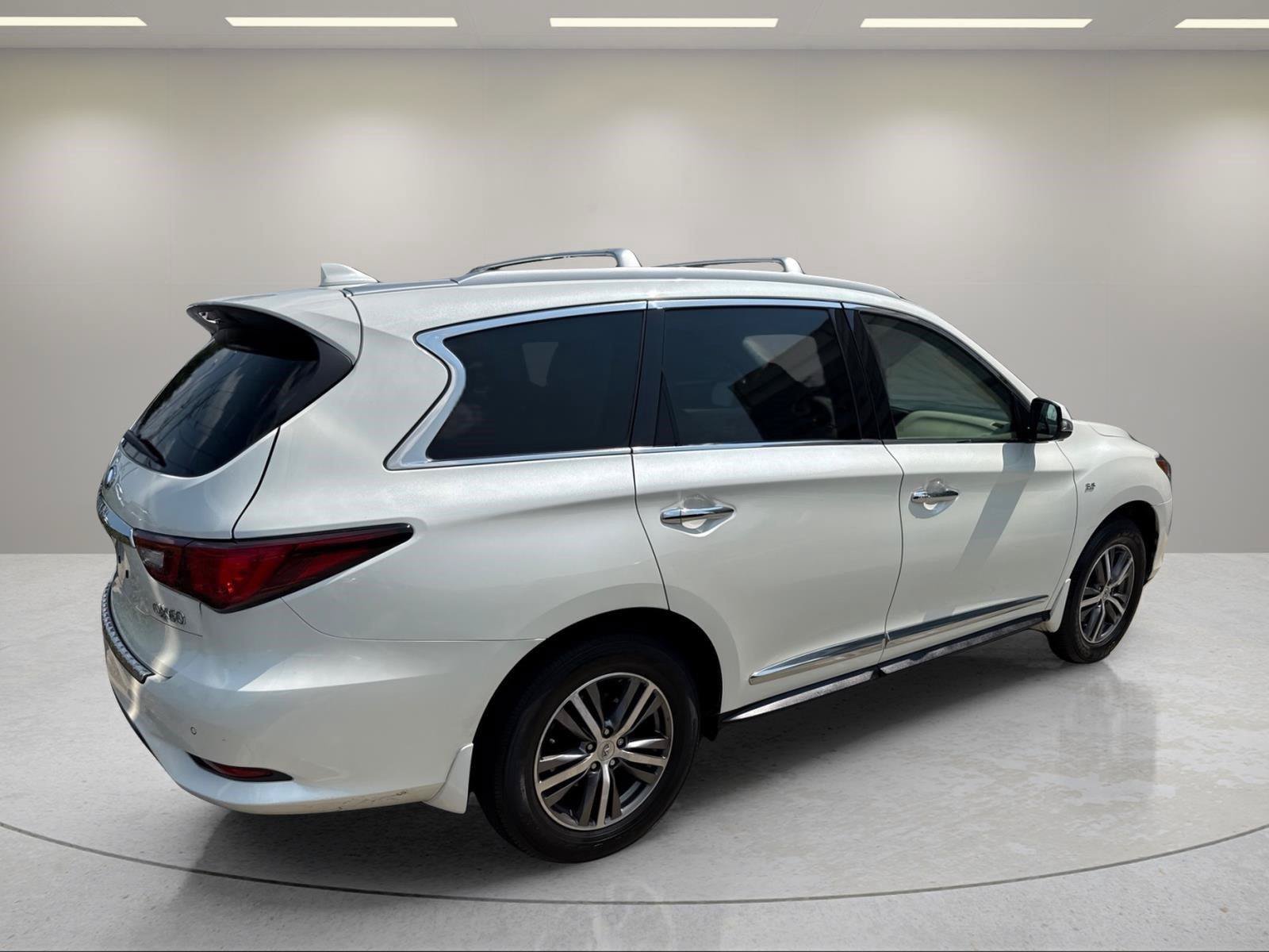 Used 2020 INFINITI QX60 Luxe w/ Essential Package AWD/4WD image 13