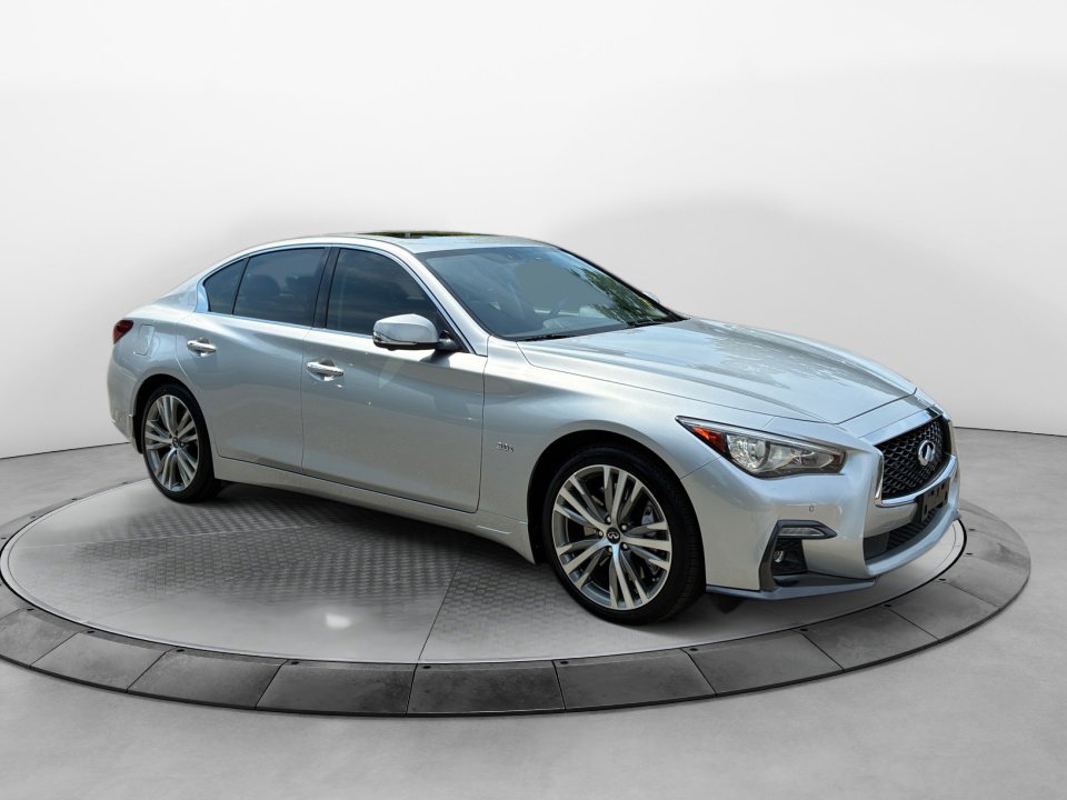 Used 2018 INFINITI Q50 Sport w/ Sensory Package (Sport) AWD/4WD image 1