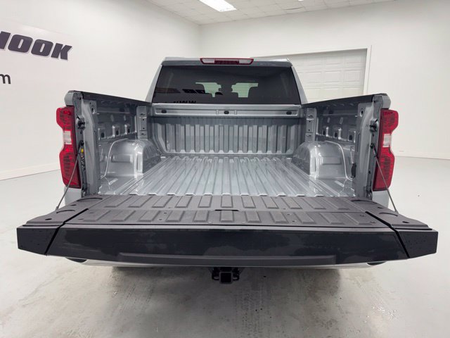 New 2026 Chevrolet Silverado 1500 LT w/ LPO, Liner Protection Package AWD/4WD image 30