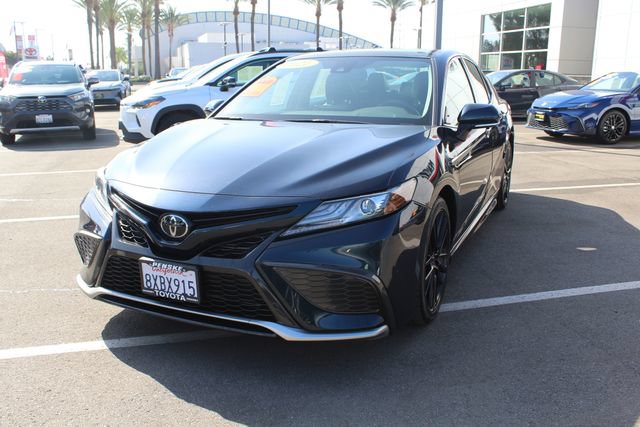 Used 2021 Toyota Camry XSE FWD image 5