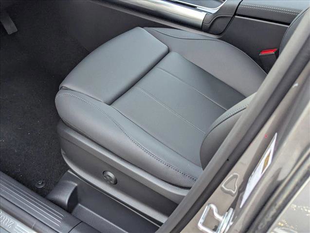 Used 2026 Mercedes-Benz GLA 250 image 4