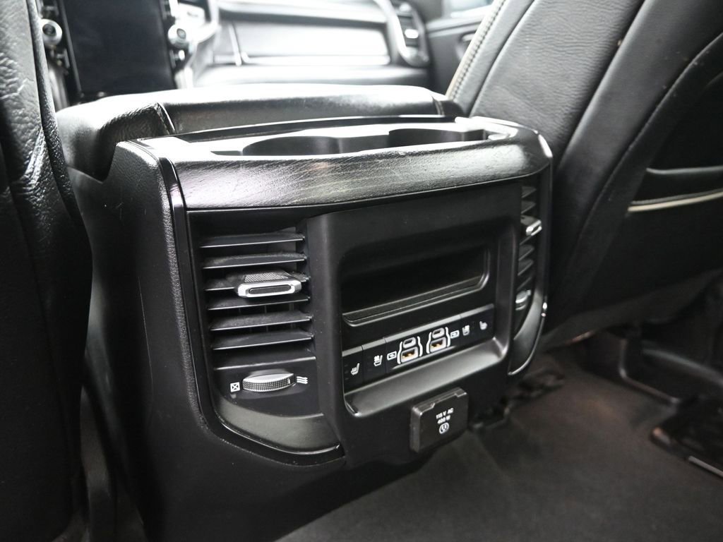 Used 2023 RAM 1500 Limited AWD/4WD image 17