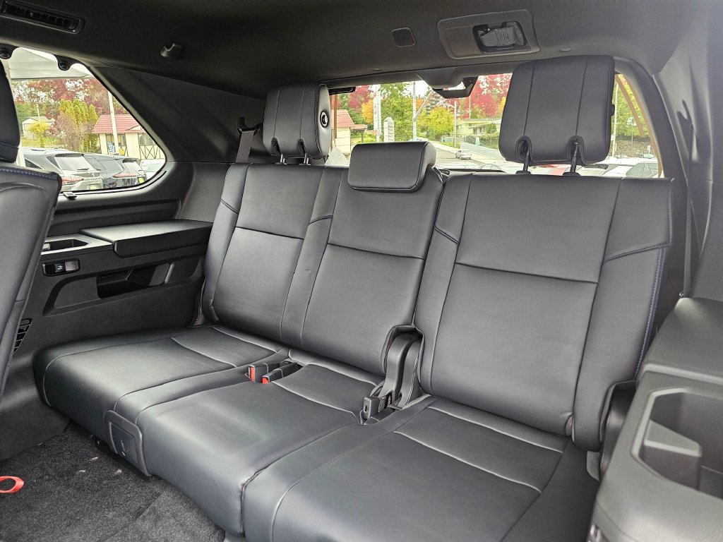 New 2026 Toyota Sequoia Platinum w/ TRD Off-Road Package AWD/4WD image 17