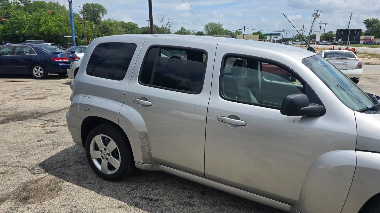Used 2008 Chevrolet HHR LS image 6
