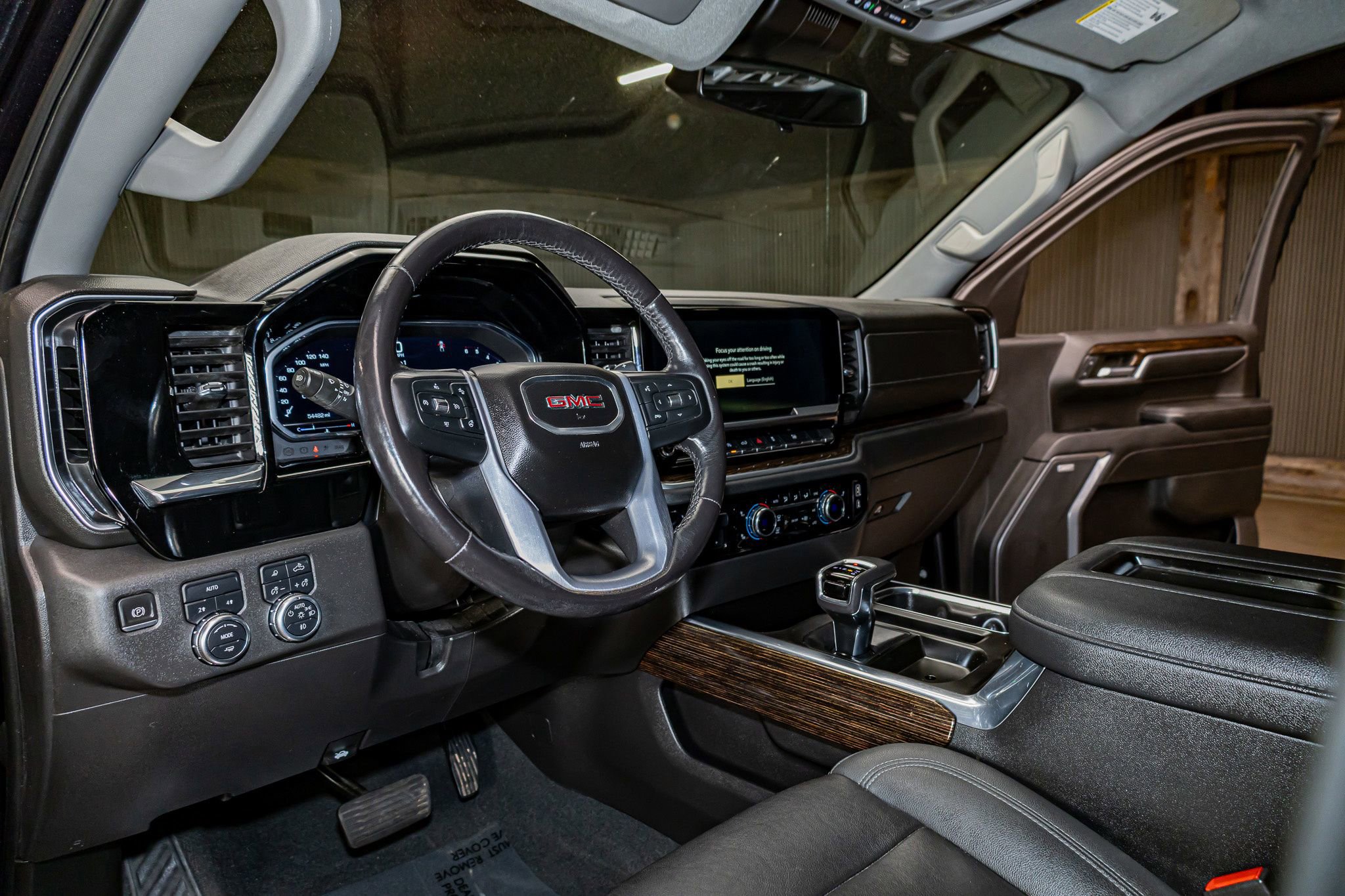 Used 2022 GMC Sierra 1500 Elevation w/ Elevation Premium Package image 14