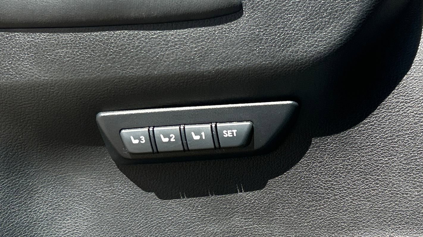 Used 2015 Lexus NX 200t AWD w/ Premium Package image 26