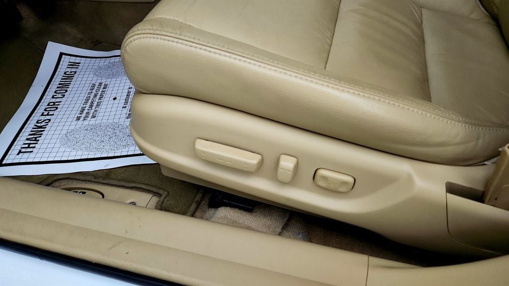 Used 2010 Honda Accord EX-L image 12