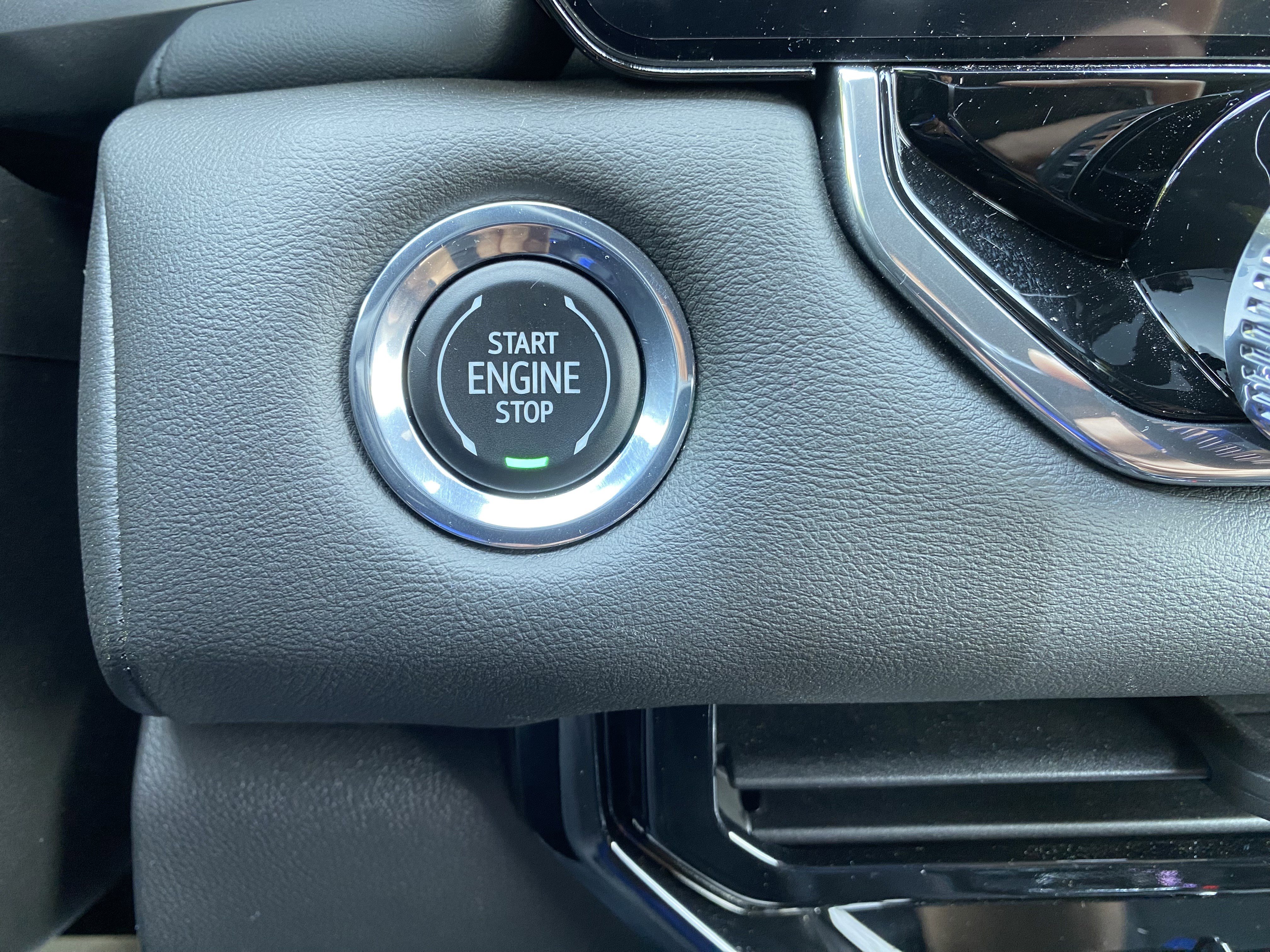 Used 2024 GMC Canyon Elevation w/ Convenience Package image 27