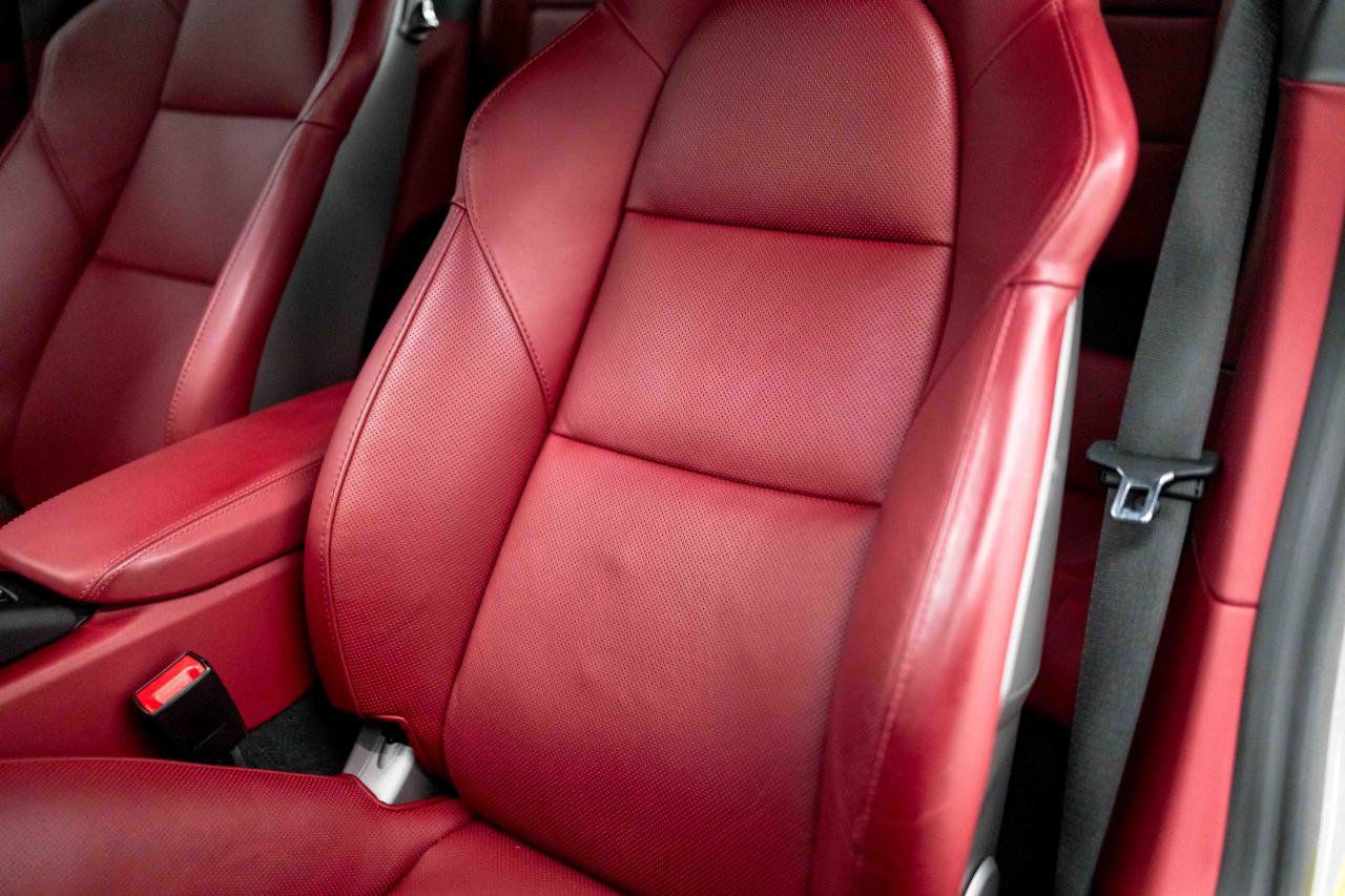 Used 2018 Porsche 911 Carrera GTS RWD image 45