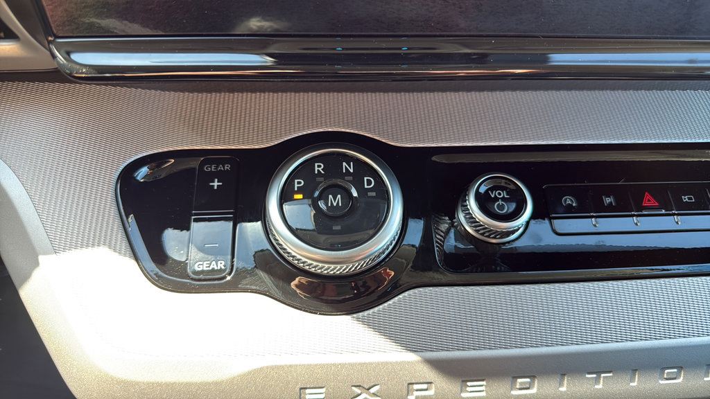 New 2027 Ford Expedition Active AWD/4WD image 17