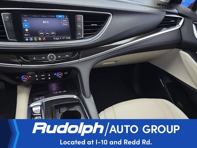 Used 2024 Buick Enclave Essence w/ Experience Buick Package FWD image 20