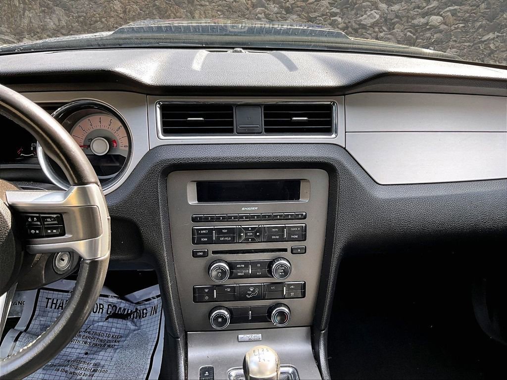 Used 2012 Ford Mustang Premium w/ V6 Performance Pkg image 6