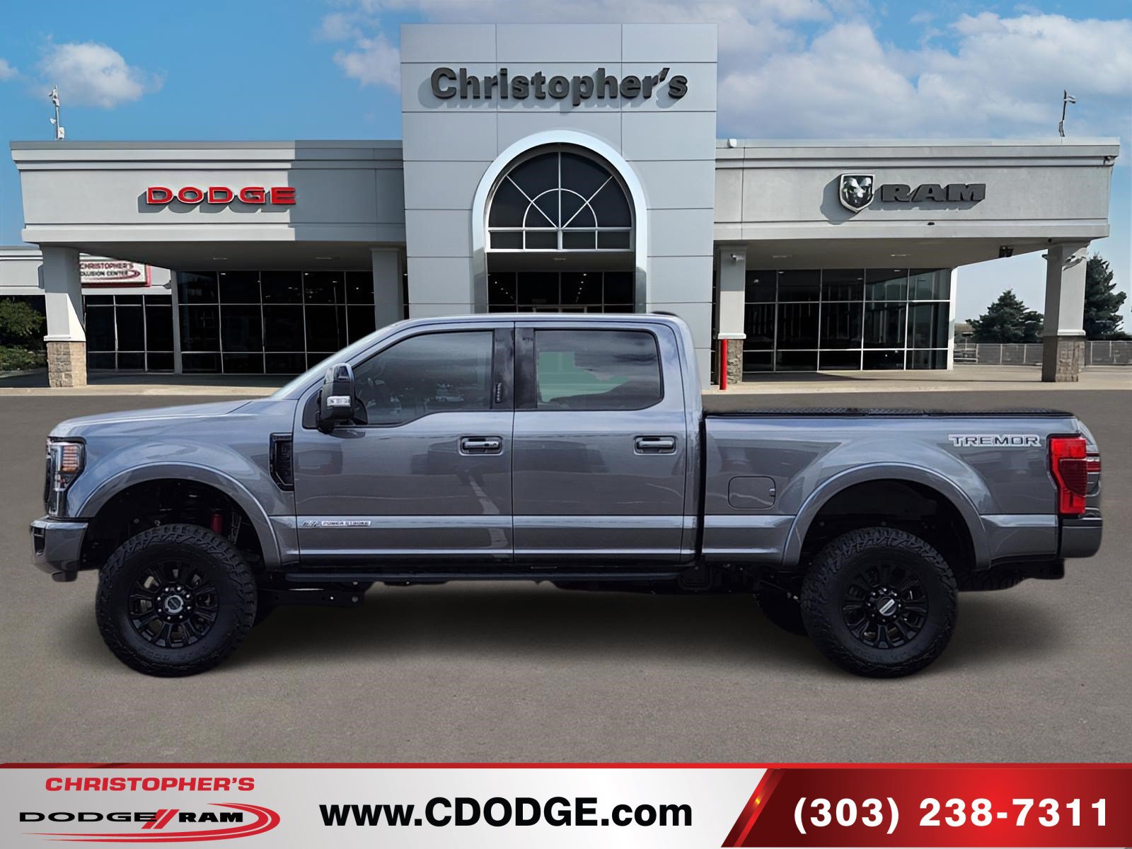 Used 2022 Ford F350 Lariat w/ Tremor Off-Road Package AWD/4WD image 6