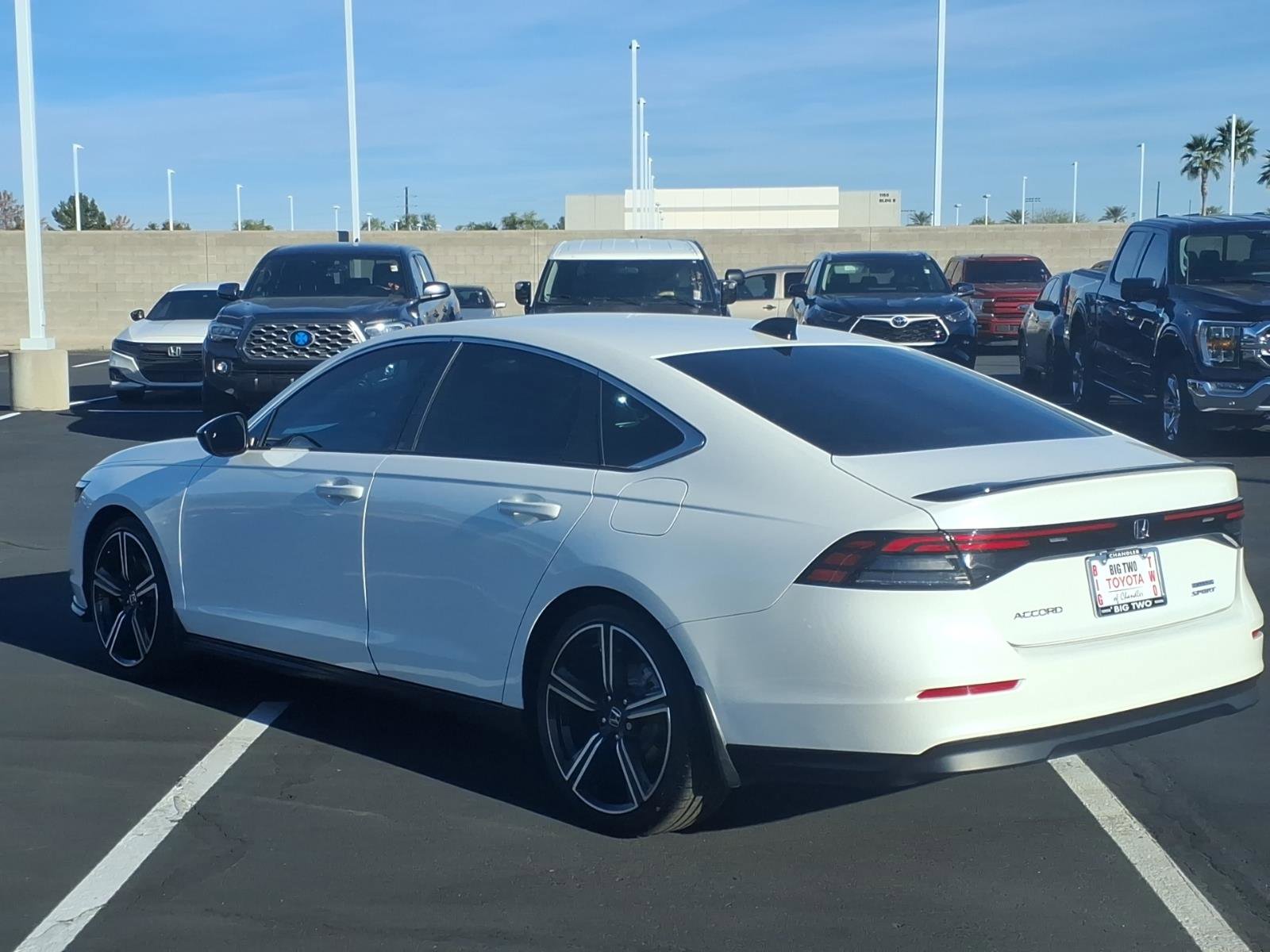 Used 2024 Honda Accord Sport image 6
