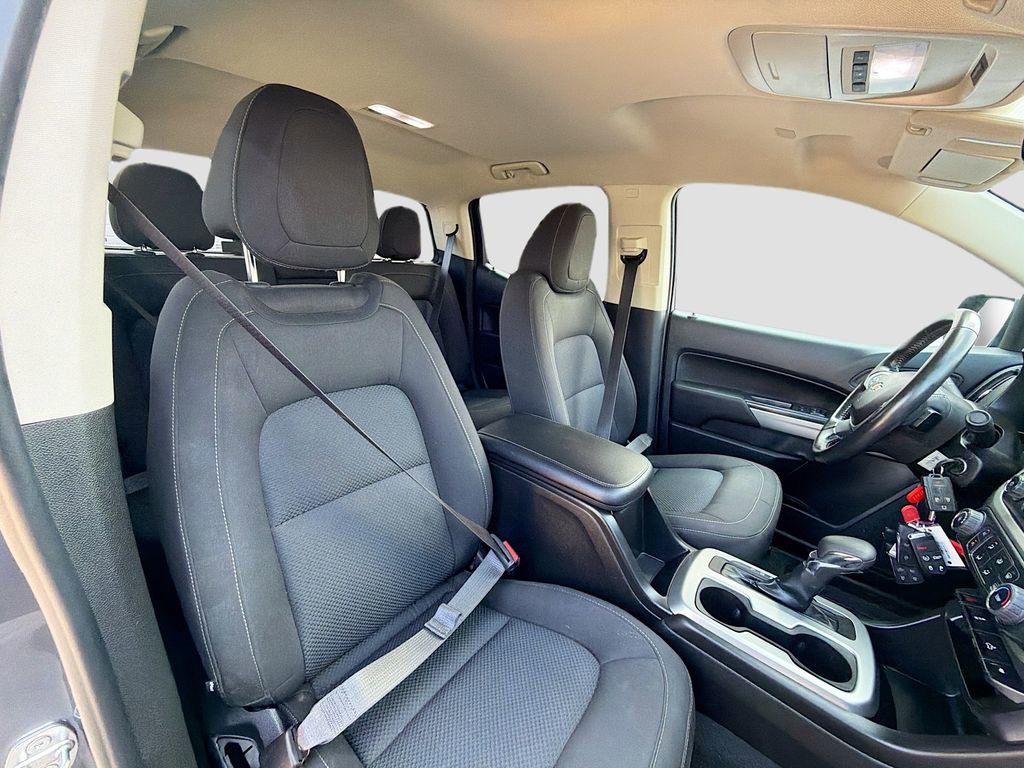 Used 2022 Chevrolet Colorado LT w/ LT Convenience Package image 25