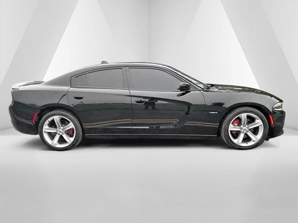 Used 2018 Dodge Charger R/T RWD image 8