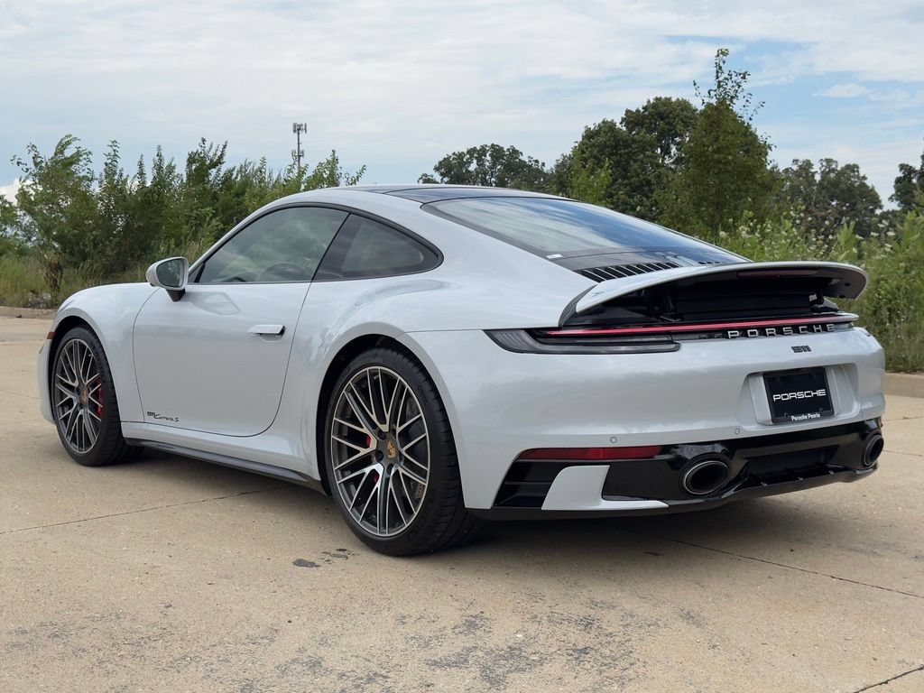 Used 2024 Porsche 911 Carrera S RWD image 3