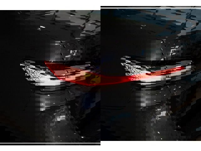 Used 2025 BMW i7 eDrive50 w/ Premium Package image 52