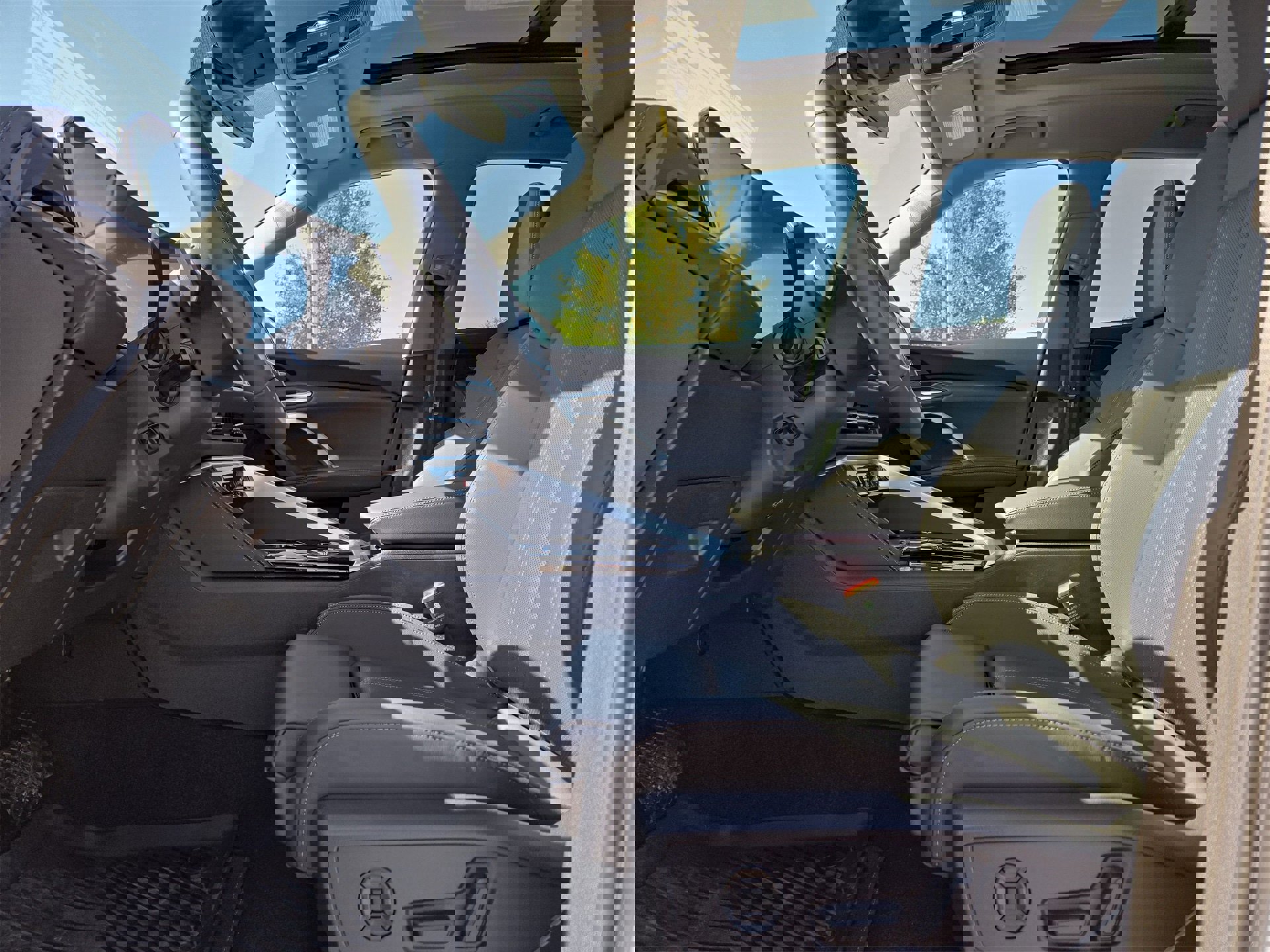 New 2025 Audi Q5 Premium Plus image 16