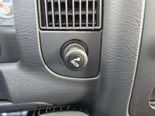 Used 2005 Dodge Ram 3500 Truck SLT w/ Trailer Tow Group image 32