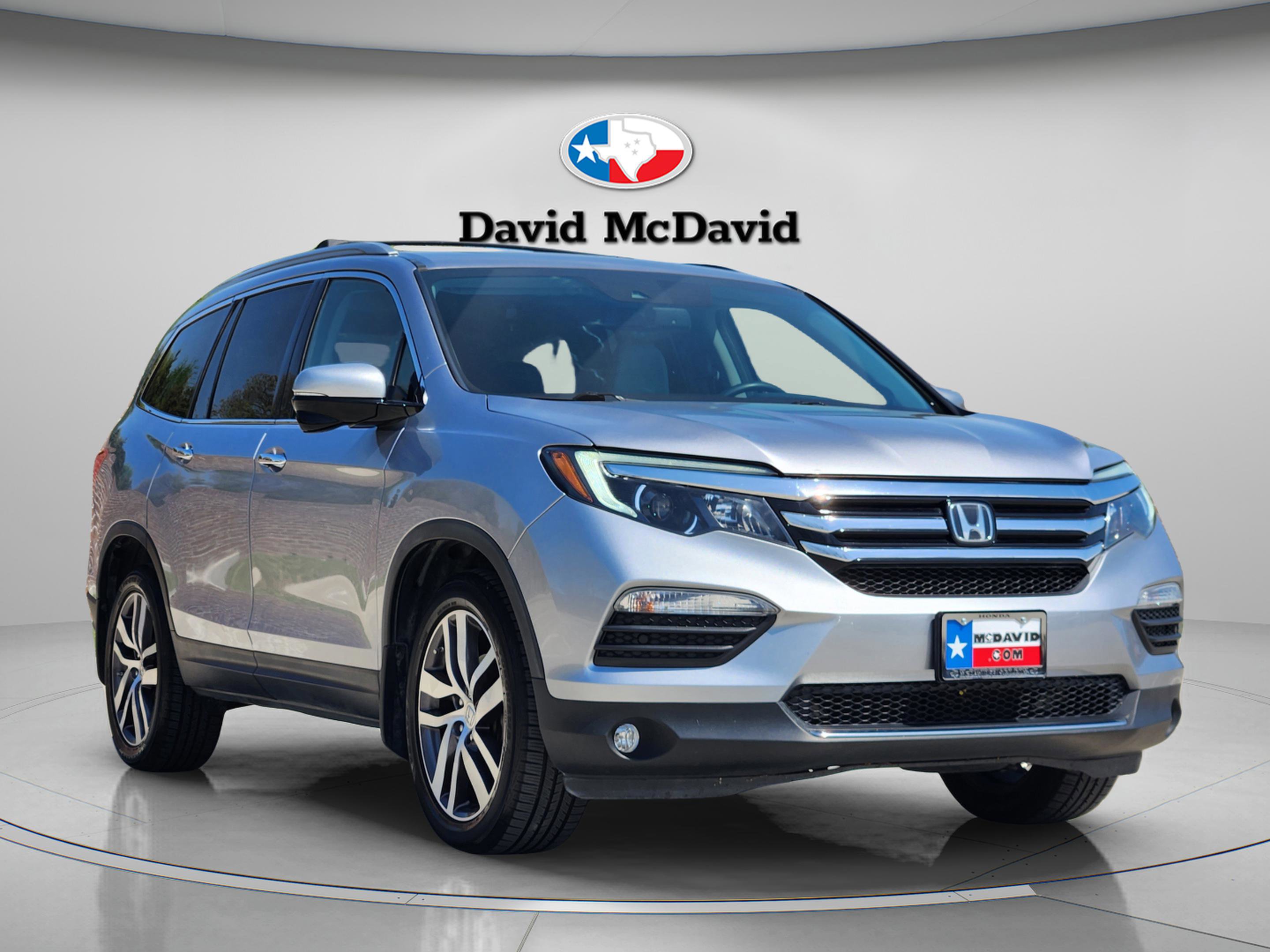 Used 2016 Honda Pilot Touring image 7