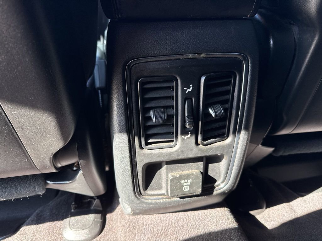 Used 2019 Jeep Grand Cherokee Altitude image 10