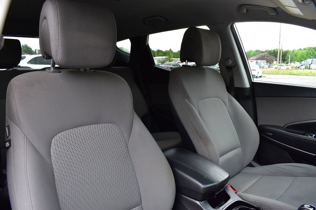 Used 2018 Hyundai Santa Fe Sport AWD/4WD image 16