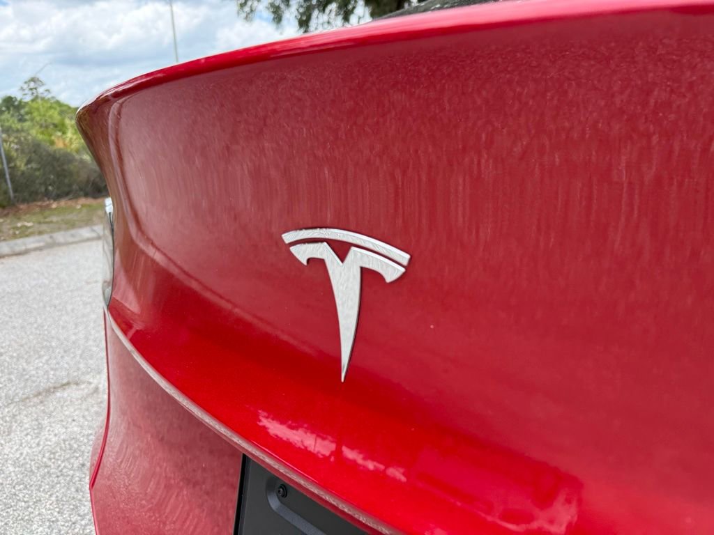 Used 2023 Tesla Model Y Long Range AWD/4WD image 12