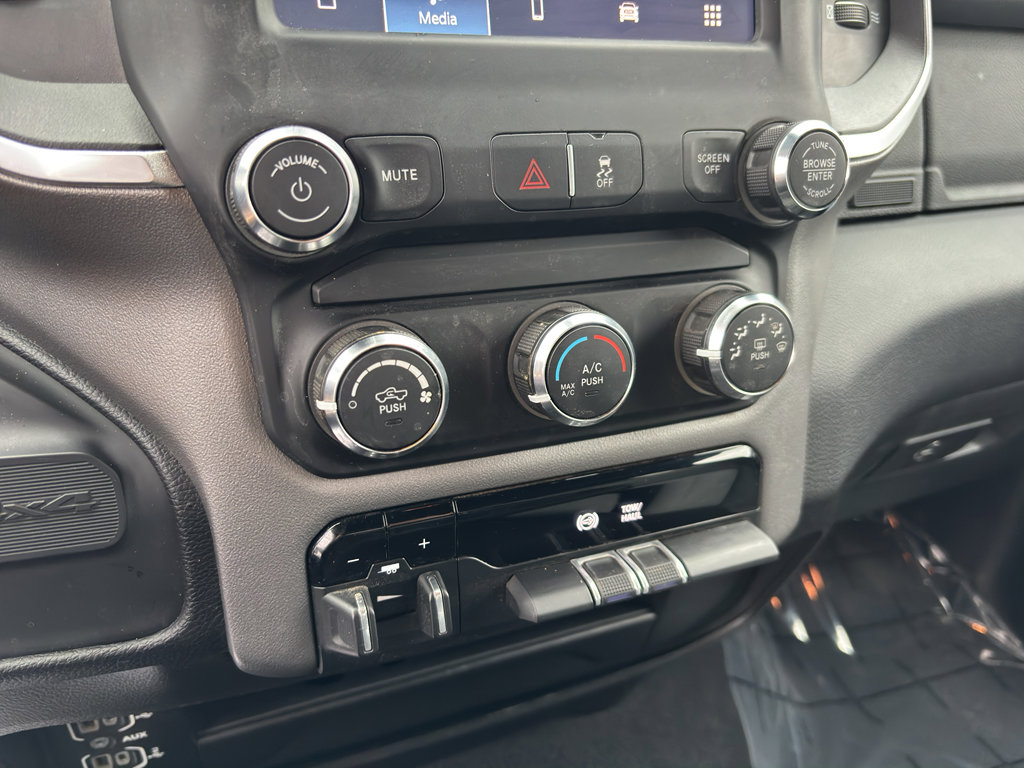 Used 2024 RAM 2500 Big Horn image 26