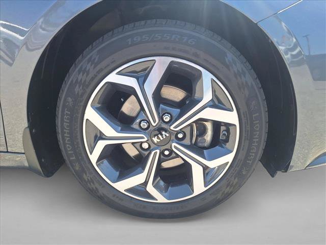 Used 2021 Kia Forte LXS FWD image 20