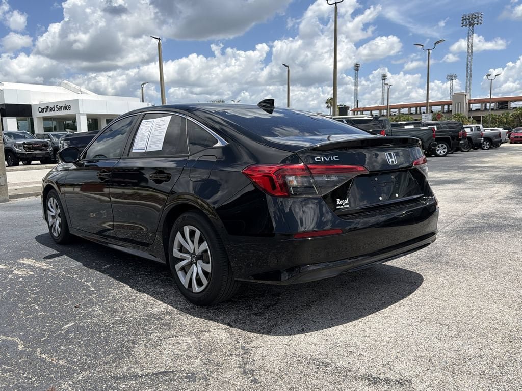 Used 2023 Honda Civic LX image 6