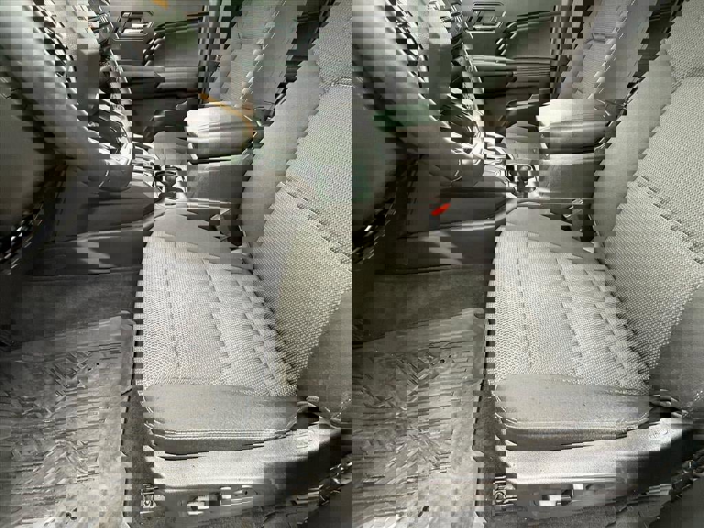 Used 2023 Chevrolet Colorado LT w/ LT Convenience Package II image 12