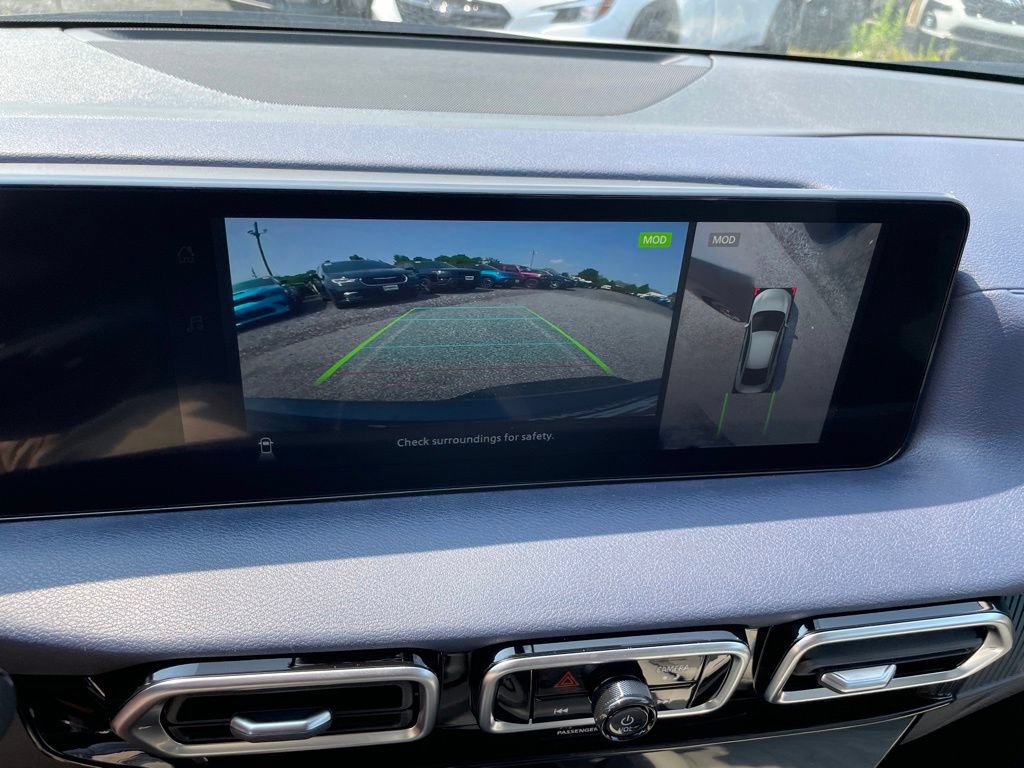 New 2026 Nissan Sentra SL w/ Floor Mat Package FWD image 16