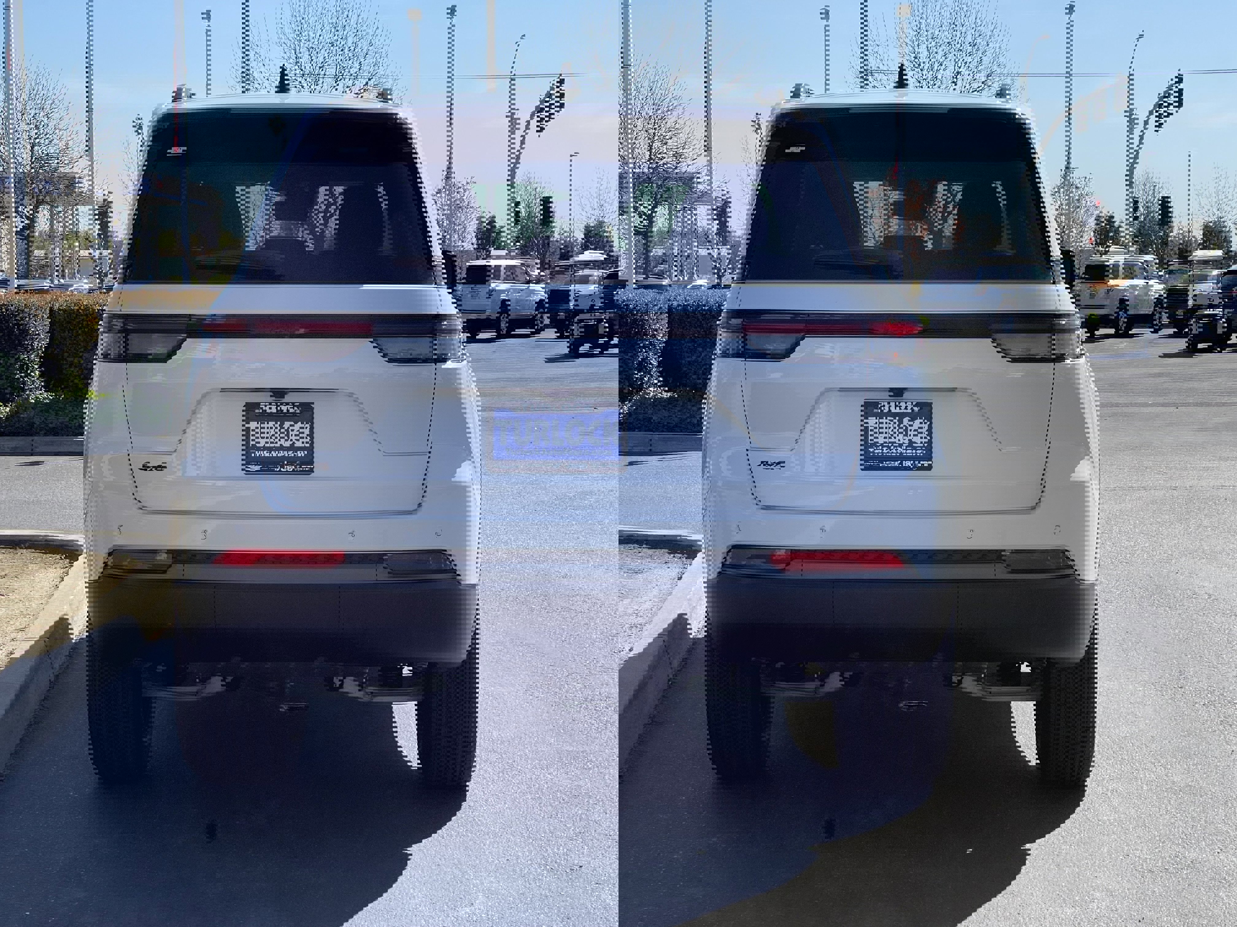 New 2026 Jeep Grand Cherokee Altitude image 8