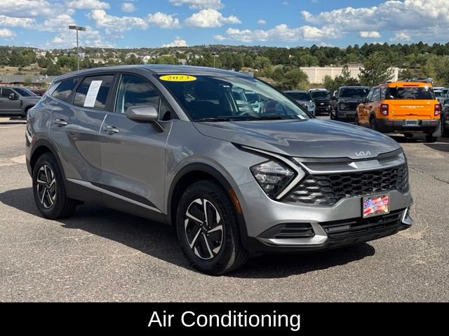 Used 2023 Kia Sportage LX AWD/4WD image 8